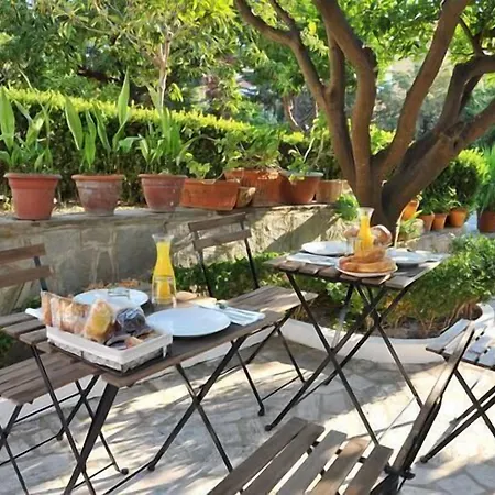 فندق مبيت وإفطار Gli Aranci