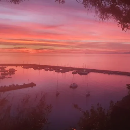 Gli Aranci فندق مبيت وإفطار أغروبولي