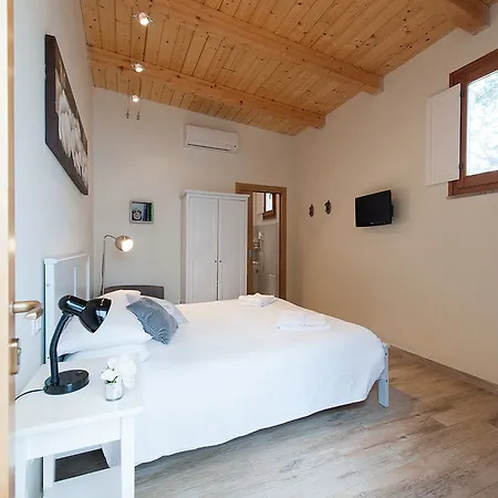 Gli Aranci فندق مبيت وإفطار 4*