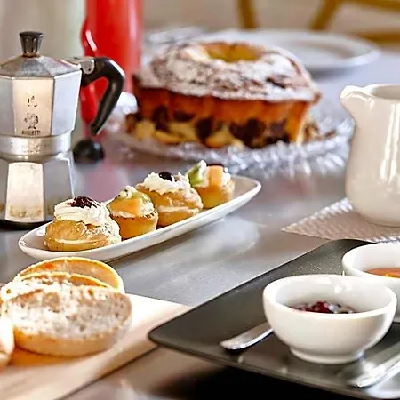 Gli Aranci Bed & Breakfast